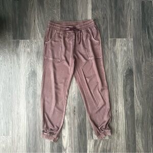 American Eagle Outfitters Women's Joggers in Dark Purple